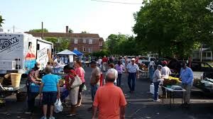 Cover photo for Celebrate Summer by Shopping Local